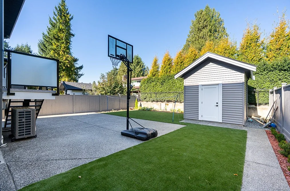 34151 Larch Street, Abbotsford, BC - House for Sale - Photo 33 of 35 34151 Larch Street, Abbotsford, BC - House for Sale - Photo 33 of 35