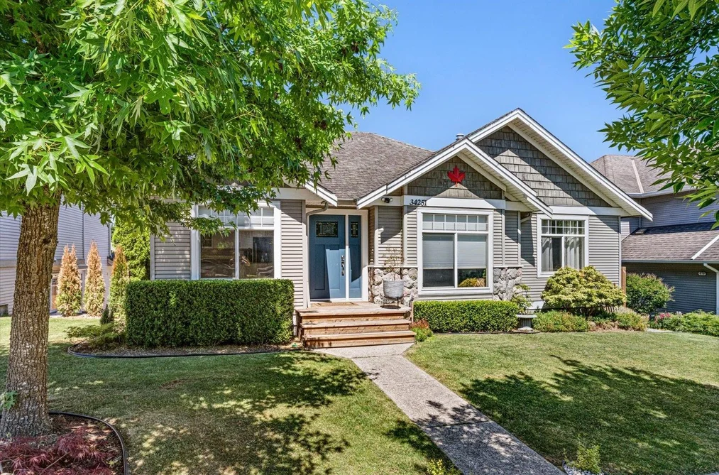 34251 KING ROAD, Abbotsford BC V2S 7N2, Abbotsford BC — Residential for Sale - Photo 2