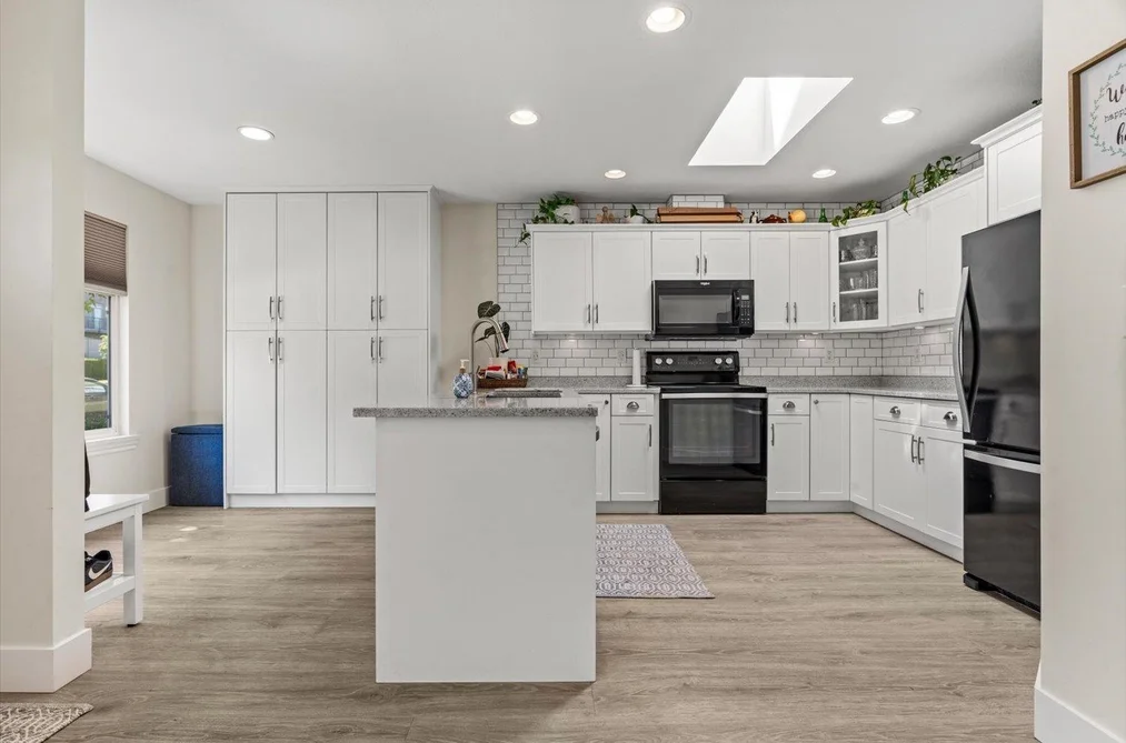 34251 KING ROAD, Abbotsford BC V2S 7N2, Abbotsford BC — Residential for Sale — Photo 6 of 39