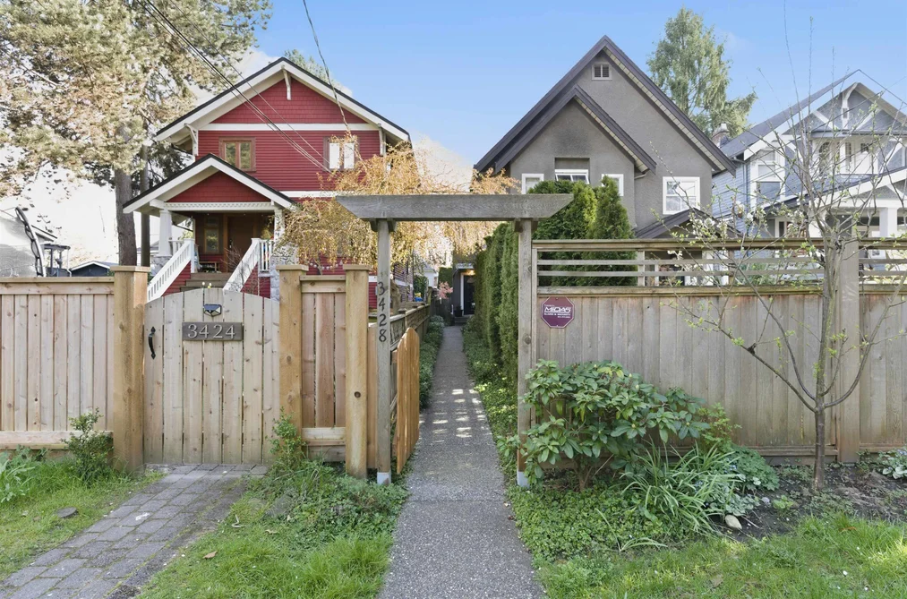 Half Duplex for sale at 3428 W 7th Avenue Vancouver British Columbia - MLS: R3163410