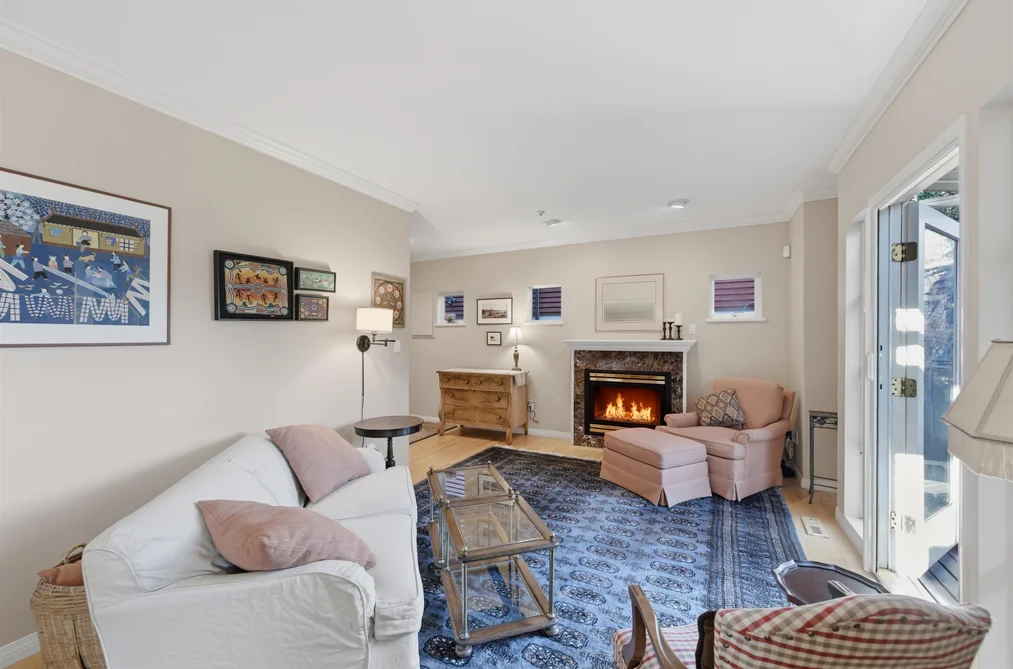3428 W 7th Avenue, Vancouver, BC - Half Duplex for Sale - Photo 10 of 31 3428 W 7th Avenue, Vancouver, BC - Half Duplex for Sale - Photo 10 of 31