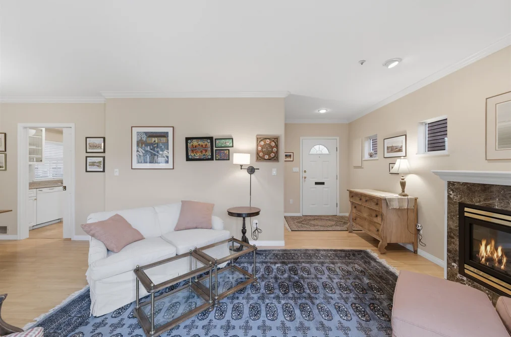 3428 W 7th Avenue, Vancouver, BC - Half Duplex for Sale - Photo 8 of 31 3428 W 7th Avenue, Vancouver, BC - Half Duplex for Sale - Photo 8 of 31