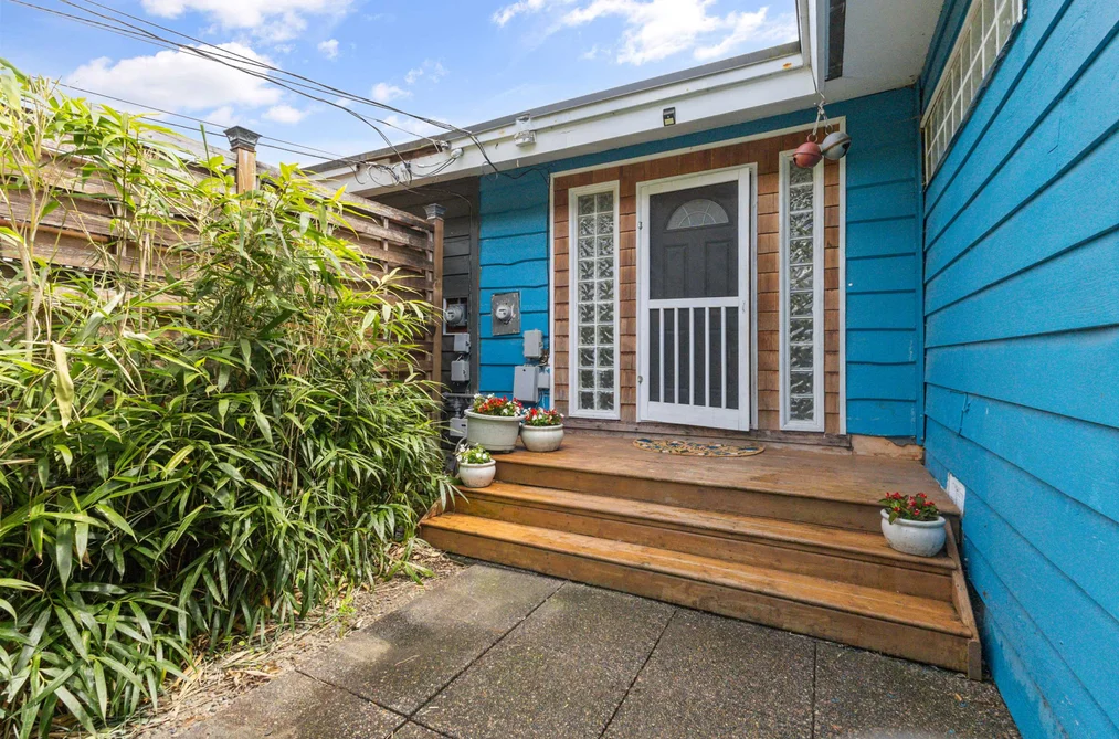 Half Duplex for sale at 34282 Catchpole Avenue Mission British Columbia - MLS: R3137462