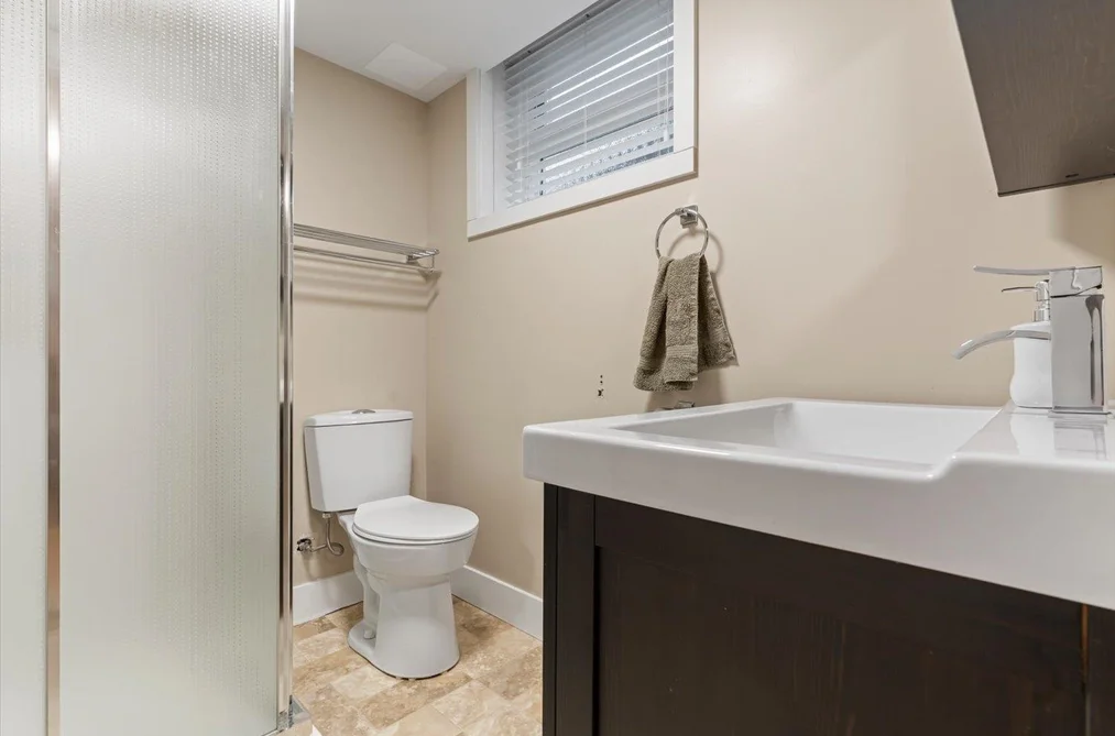 34282 CEDAR AVENUE, Abbotsford BC V2S 2W2, Abbotsford BC — Residential for Sale — Photo 21 of 39