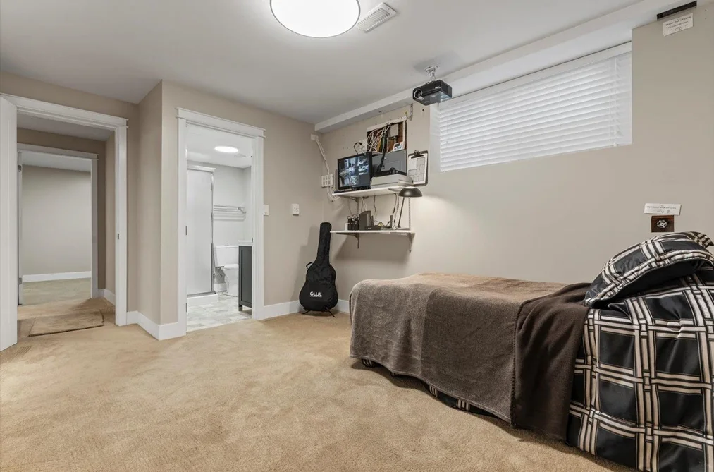 34282 CEDAR AVENUE, Abbotsford BC V2S 2W2, Abbotsford BC — Residential for Sale — Photo 26 of 39