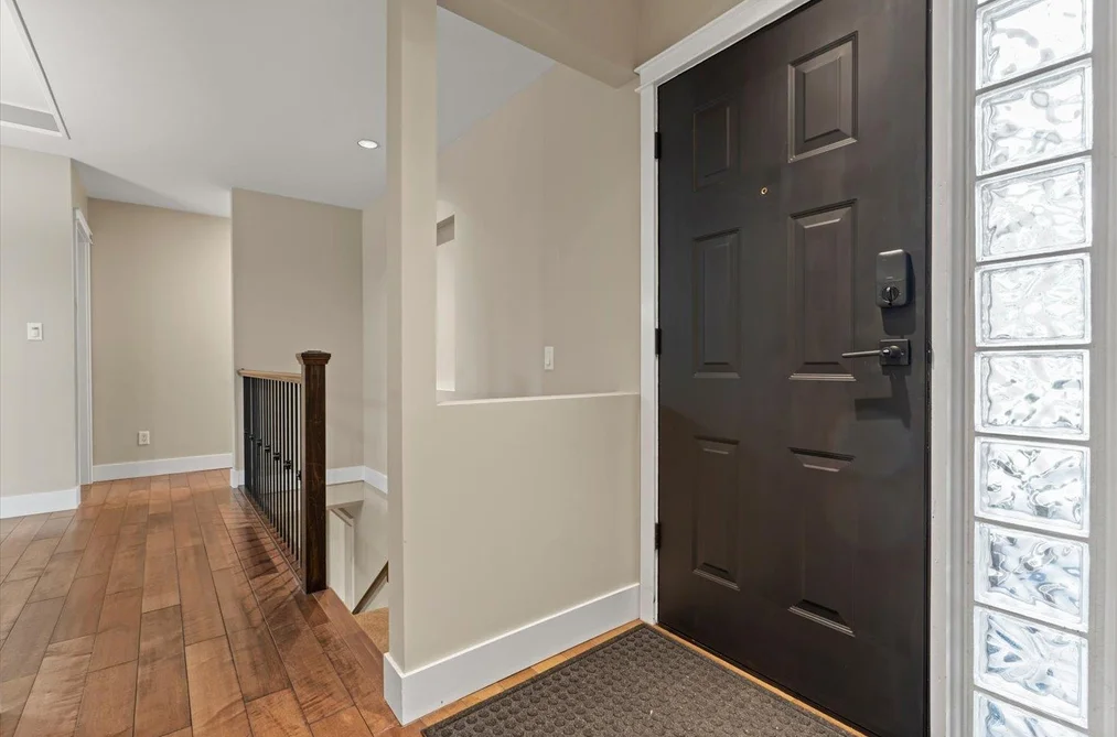 34282 CEDAR AVENUE, Abbotsford BC V2S 2W2, Abbotsford BC — Residential for Sale — Photo 3 of 39