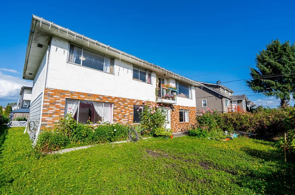 343 PEMBINA STREET, New Westminster BC V3M 5J5, New Westminster BC — Residential for Sale - Photo 2