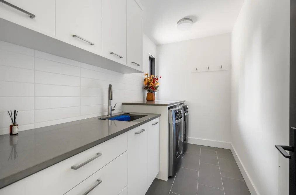 3430 AINTREE DRIVE, North Vancouver BC V7R 4E3, North Vancouver BC — Residential for Sale — Photo 13 of 34