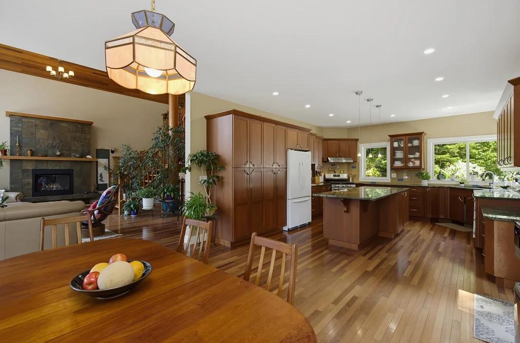 34328 WHITE AVENUE, Mission BC V2V 0B4, Mission BC — Residential for Sale — Photo 13 of 40