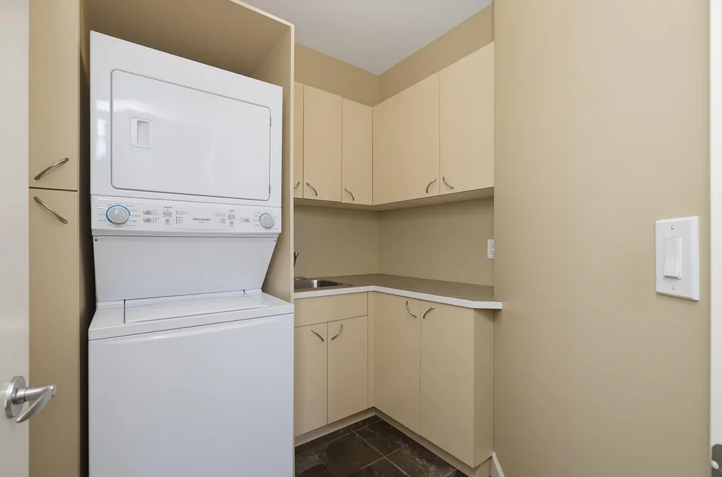 34328 WHITE AVENUE, Mission BC V2V 0B4, Mission BC — Residential for Sale — Photo 18 of 40
