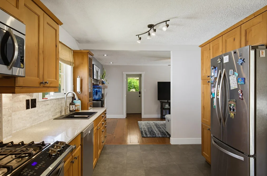34348 LABURNUM AVENUE, Abbotsford BC V2S 4T9, Abbotsford BC — Residential for Sale — Photo 13 of 40