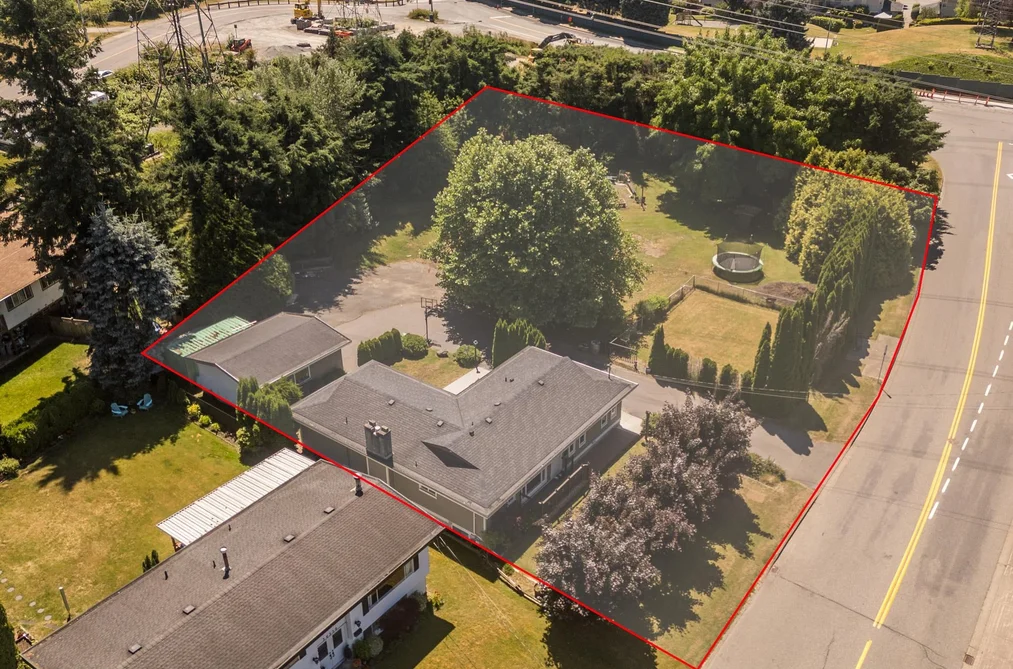 34348 LABURNUM AVENUE, Abbotsford BC V2S 4T9, Abbotsford BC — Residential for Sale - Photo 2