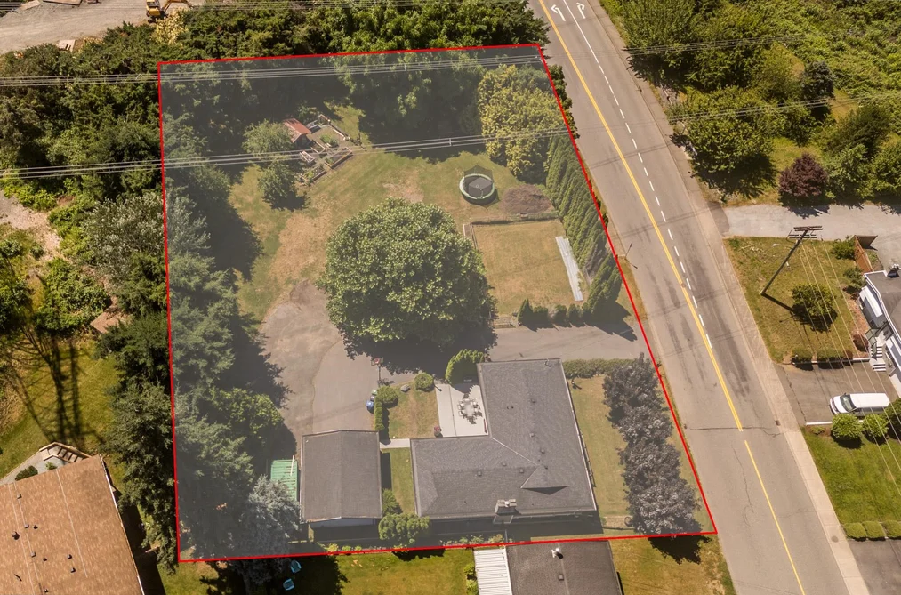 34348 LABURNUM AVENUE, Abbotsford BC V2S 4T9, Abbotsford BC — Residential for Sale — Photo 3 of 40