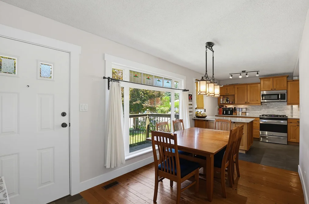 34348 LABURNUM AVENUE, Abbotsford BC V2S 4T9, Abbotsford BC — Residential for Sale — Photo 9 of 40