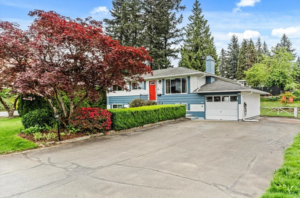 House for sale at 34452 York Avenue Abbotsford British Columbia - MLS: R3098367