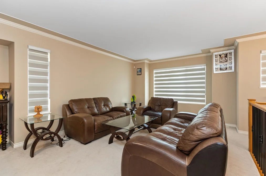 34463 LARIAT PLACE, Abbotsford BC V2S 8N1, Abbotsford BC — Residential for Sale - Photo 2