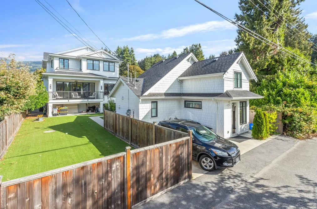 345 E 20TH STREET, North Vancouver BC V7L 3A8, North Vancouver BC — Residential for Sale - Photo 3