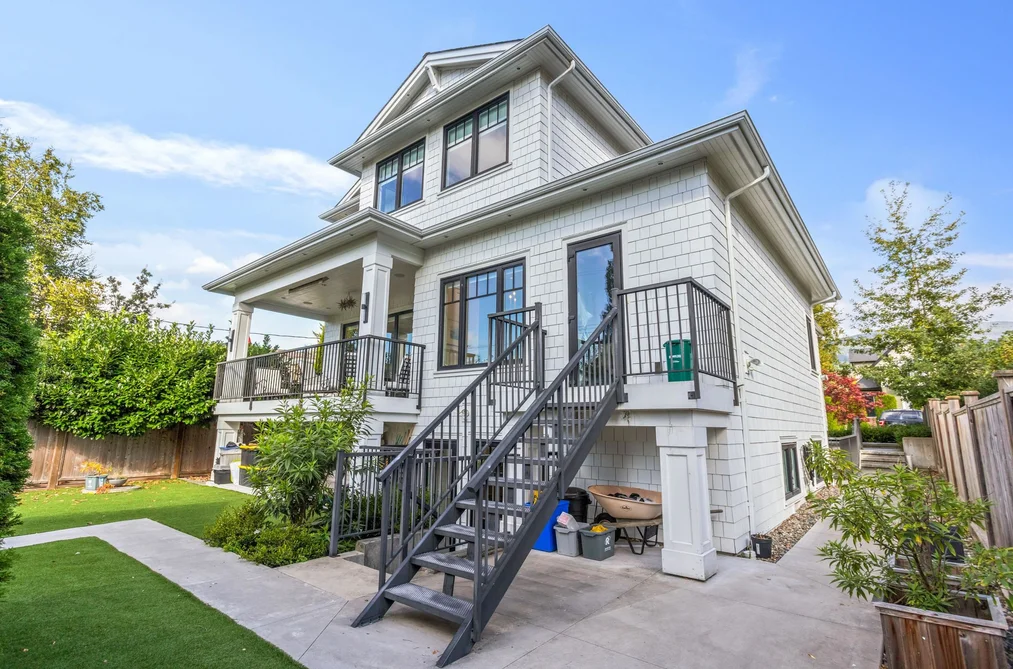 345 E 20TH STREET, North Vancouver BC V7L 3A8, North Vancouver BC — Residential for Sale - Photo 4