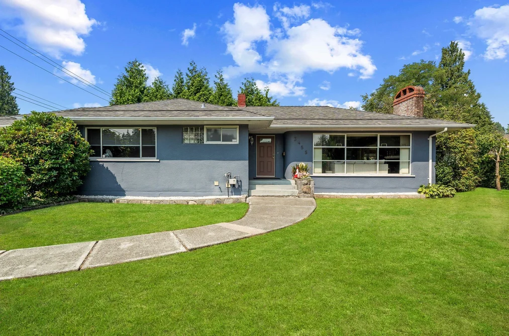 House for sale at 3455 Highland Boulevard North Vancouver British Columbia - MLS: R3154726
