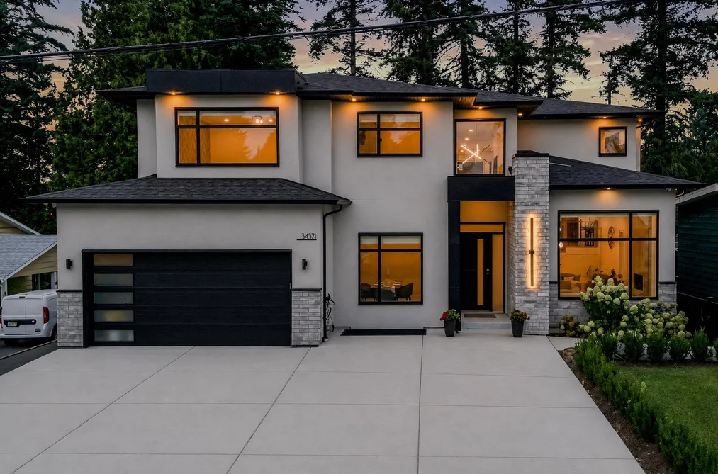House for sale at 34571 Devon Crescent Abbotsford British Columbia - MLS: R3159867