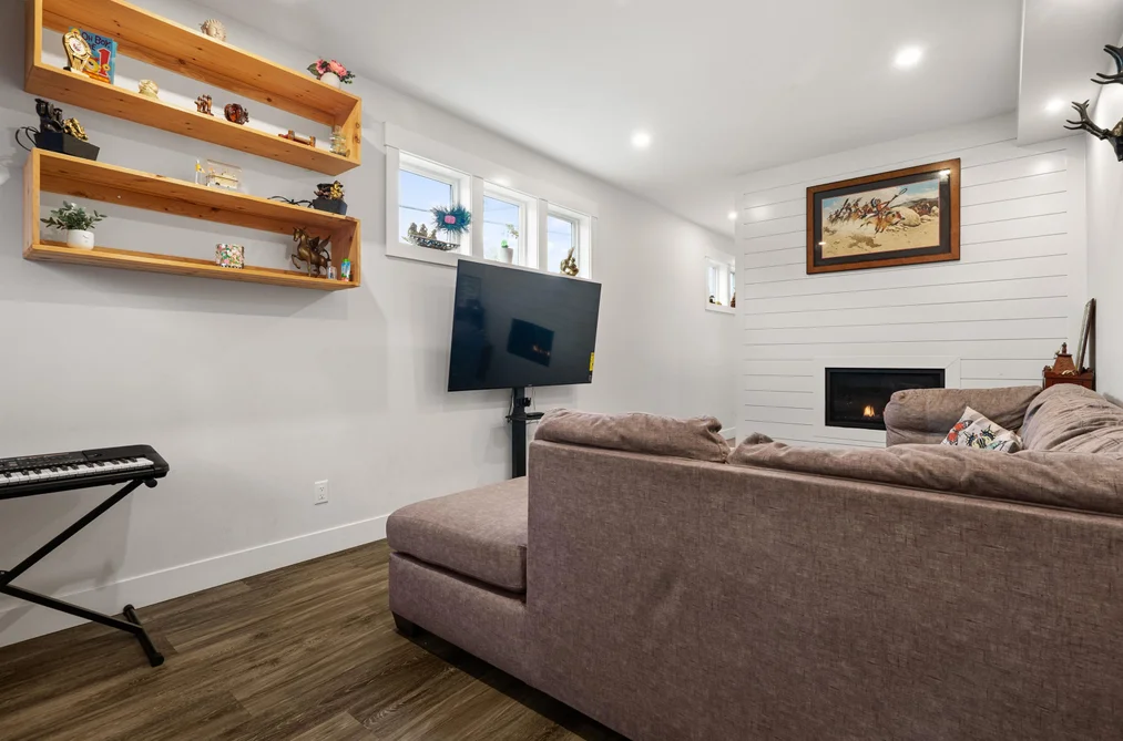 34609 2 AVENUE, Abbotsford BC V2S 8C1, Abbotsford BC — Residential for Sale - Photo 5