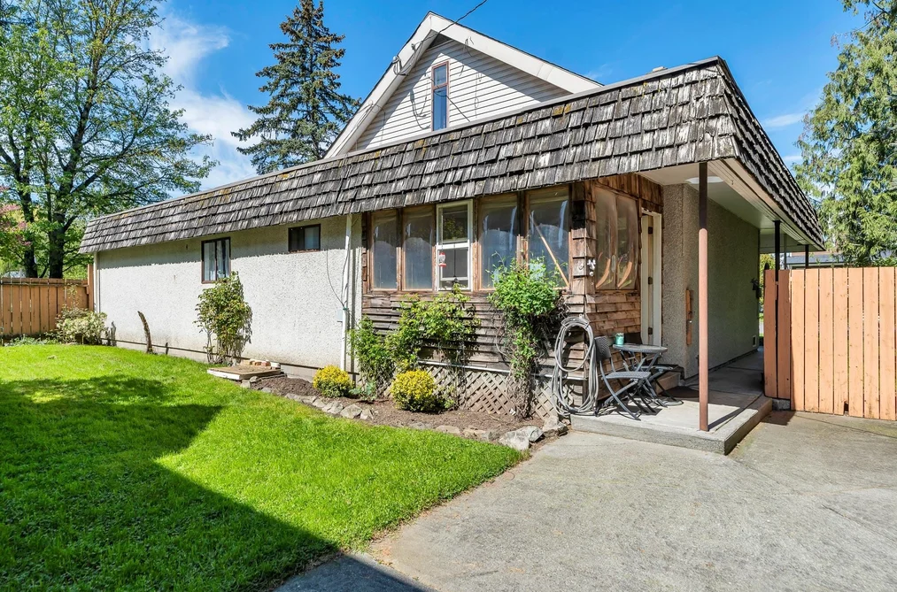 34612 2 STREET, Abbotsford BC V2S 8C2, Abbotsford BC — Residential for Sale - Photo 2