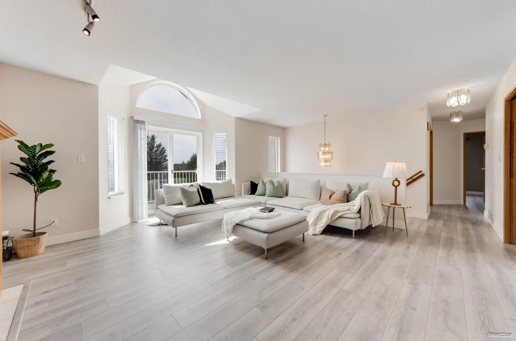 34631 BALDWIN ROAD, Abbotsford BC V2S 7H9, Abbotsford BC — Residential for Sale - Photo 2