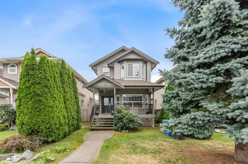 House for sale at 34636 7th Avenue Abbotsford British Columbia - MLS: R3083171
