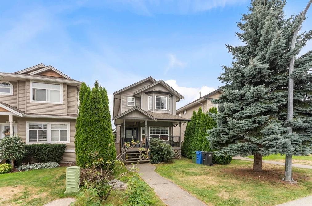 34636 7TH AVENUE, Abbotsford BC V2S 8C4, Abbotsford BC — Residential for Sale - Photo 2