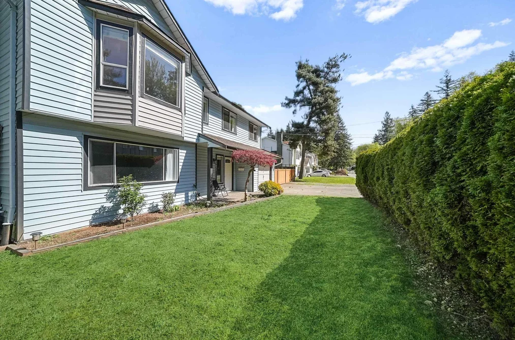 34671 IMMEL STREET, Abbotsford BC V2S 4T8, Abbotsford BC — Residential for Sale - Photo 3