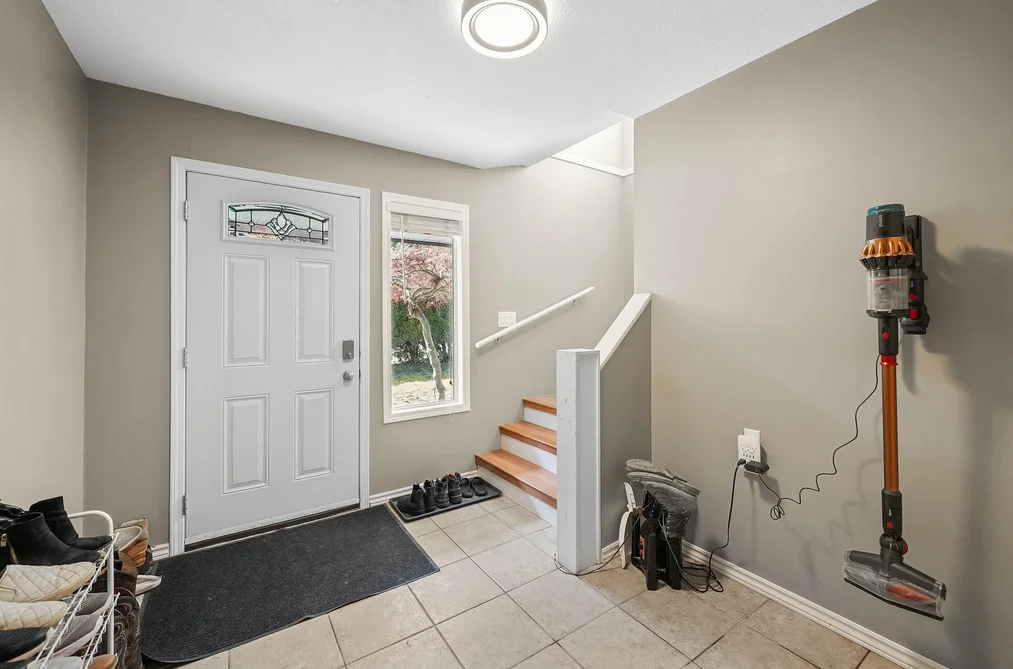 34671 IMMEL STREET, Abbotsford BC V2S 4T8, Abbotsford BC — Residential for Sale - Photo 5
