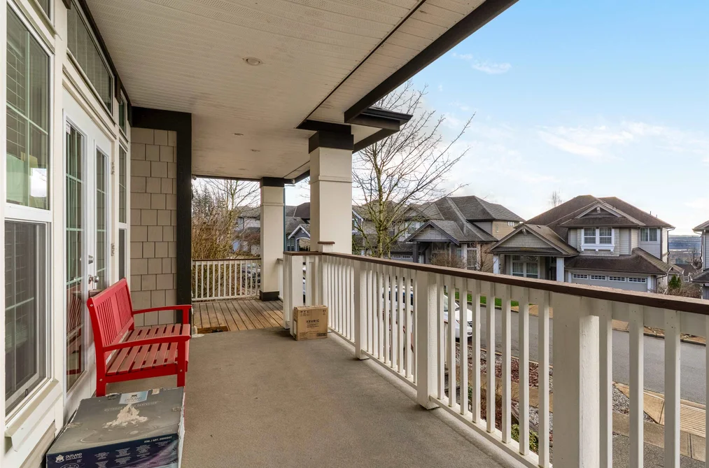 3469 STEPHENS COURT, Coquitlam BC V3E 0H8, Coquitlam BC — Residential for Sale - Photo 2