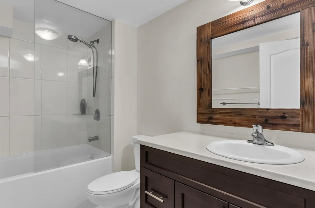 3469 Stephens Court, Coquitlam, BC - House for Sale - Photo 33 of 40 3469 Stephens Court, Coquitlam, BC - House for Sale - Photo 33 of 40