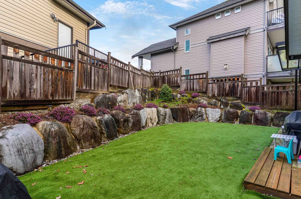 3469 Stephens Court, Coquitlam, BC - House for Sale - Photo 38 of 40 3469 Stephens Court, Coquitlam, BC - House for Sale - Photo 38 of 40
