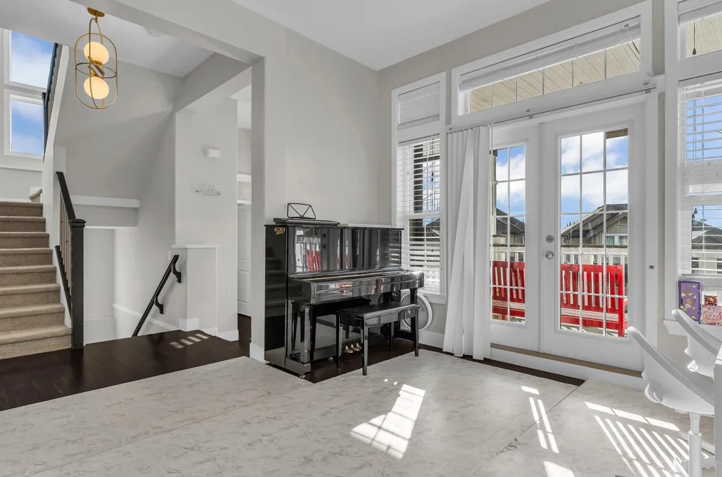 3469 STEPHENS COURT, Coquitlam BC V3E 0H8, Coquitlam BC — Residential for Sale - Photo 6