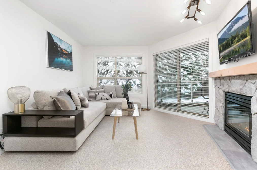 347 4800 SPEARHEAD DRIVE, Whistler BC V8E 1G1, Whistler BC — Residential for Sale - Photo 3