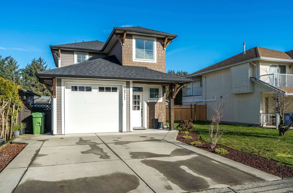 34711 2 AVENUE, Abbotsford BC V2S 8C1, Abbotsford BC — Residential for Sale - Photo 3