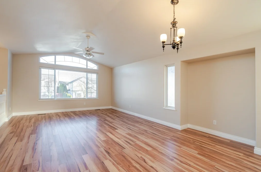 34732 7TH AVENUE, Abbotsford BC V2S 8C4, Abbotsford BC — Residential for Sale - Photo 3