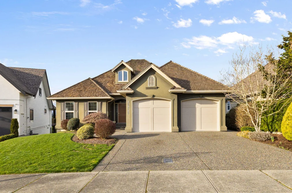 House for sale at 34745 Heatherstone Court Abbotsford British Columbia - MLS: R3120743