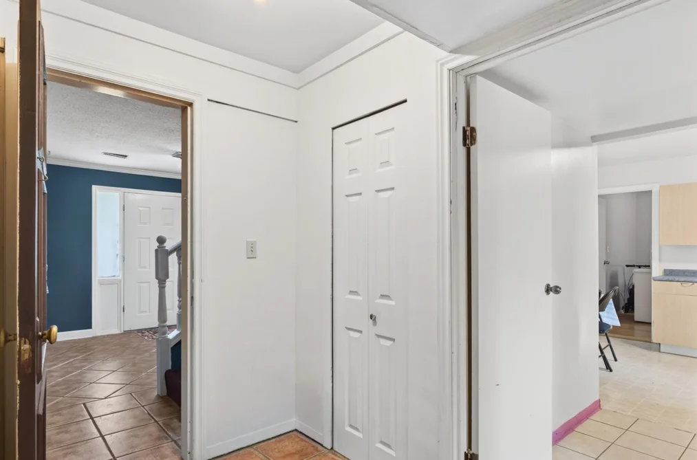 34757 Moffat Avenue, Mission, BC - MLS: R3162959 - Photo 27 34757 Moffat Avenue, Mission, BC - MLS: R3162959 - Photo 27