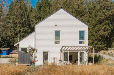 3477 Spruce Rd, Roberts Creek, BC - MLS: R3163697