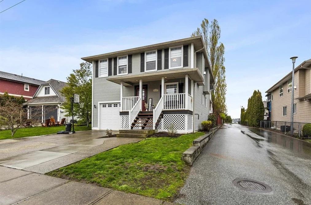 House for sale at 34795 1 Avenue Abbotsford British Columbia - MLS: R3110204