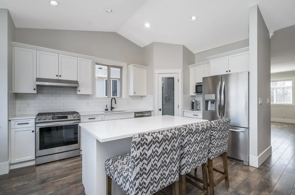 34831 1 AVENUE, Abbotsford BC V2S 8C1, Abbotsford BC — Residential for Sale - Photo 4