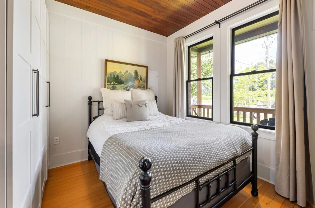 34850 CLAYBURN ROAD, Abbotsford BC V2S 7Y9, Abbotsford BC — Residential for Sale — Photo 12 of 37
