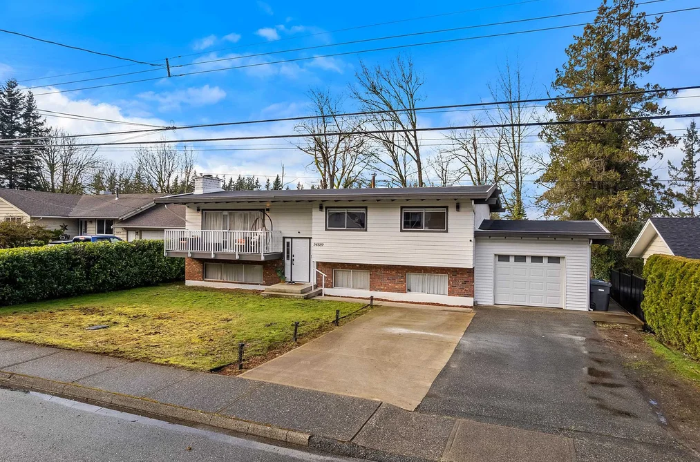 34889 HIGH DRIVE, Abbotsford BC V2S 2X7, Abbotsford BC — Residential for Sale - Photo 2