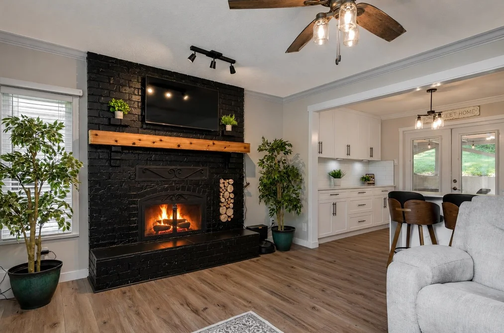 34898 LABURNUM AVENUE, Abbotsford, BC — Residential for Sale — Photo 10 of 35