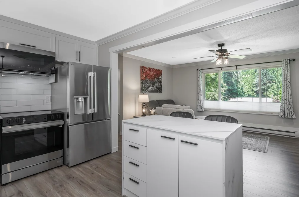 34898 LABURNUM AVENUE, Abbotsford, BC — Residential for Sale — Photo 8 of 35