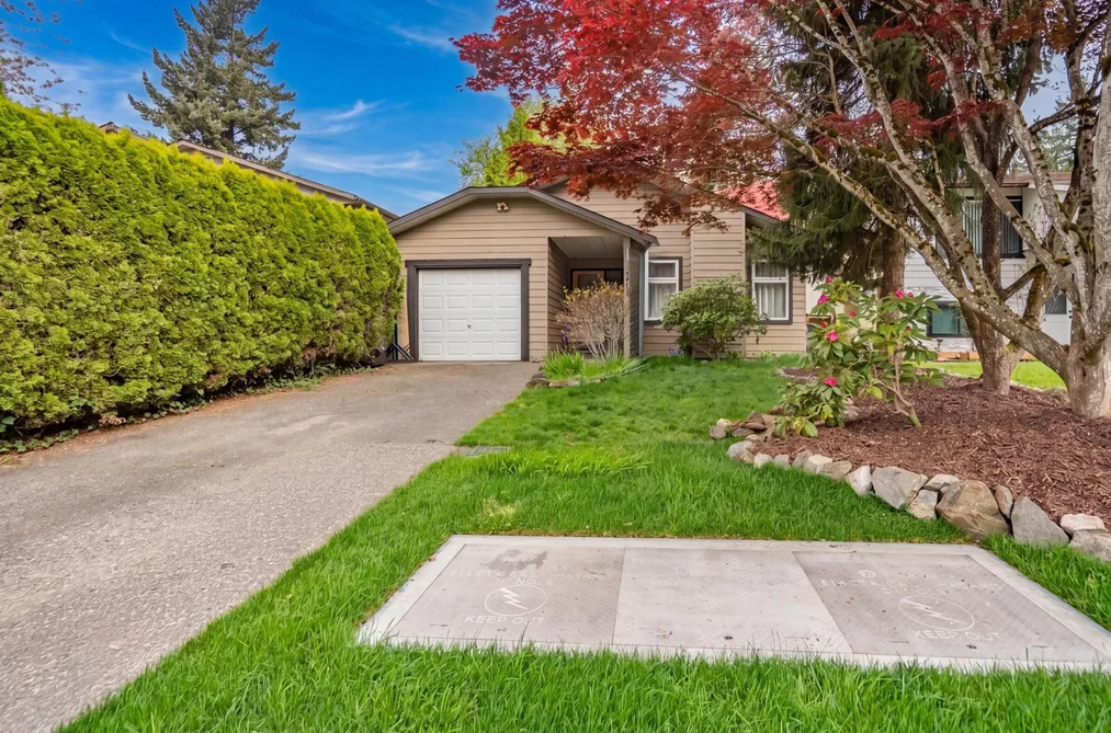House for sale at 34899 Glenn Mountain Drive Abbotsford British Columbia - MLS: R3114389