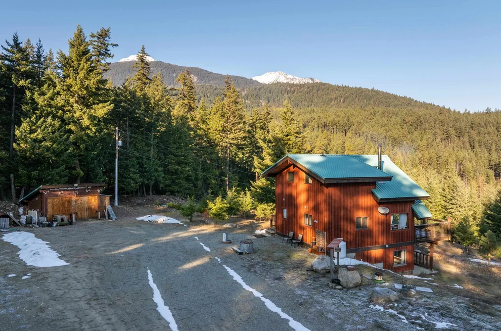 3492 BLACKWATER ROAD, D'Arcy BC V0N 1L0, D'Arcy BC — Residential for Sale - Photo 2