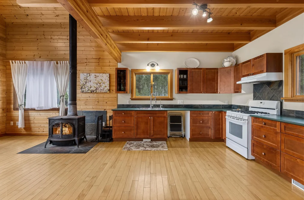 3492 BLACKWATER ROAD, D'Arcy BC V0N 1L0, D'Arcy BC — Residential for Sale - Photo 6